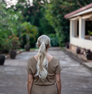 Современные косметические процедуры: инновации и классические методы для красоты и молодости