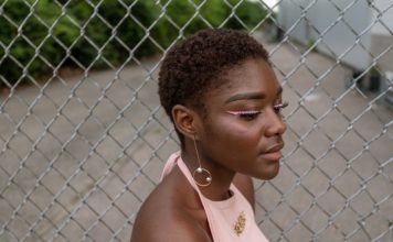 Гармония меблировки: психология синего