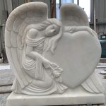 Мраморные памятники: эстетика и традиции