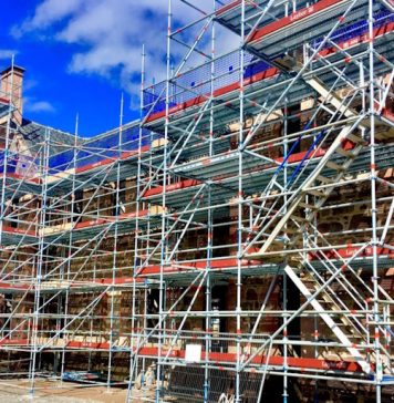 Безопасность стройки: выбираем рамные леса